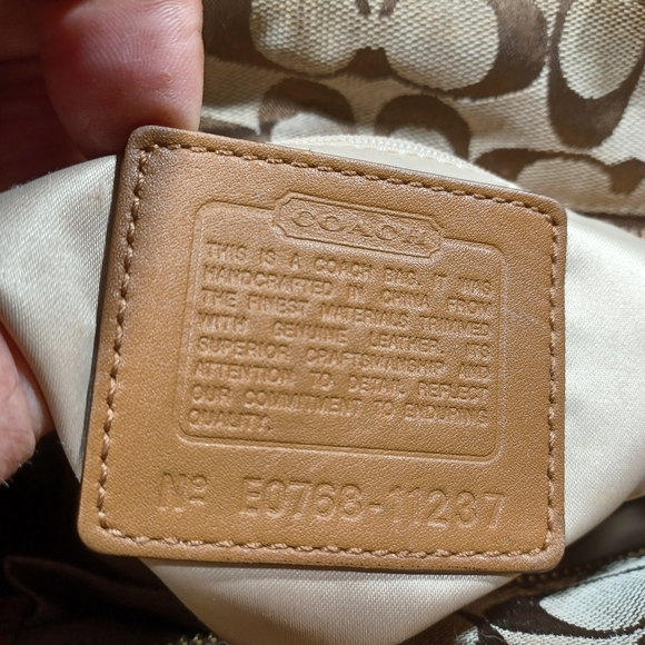 Coach gallery tote - Picture 12 of 15